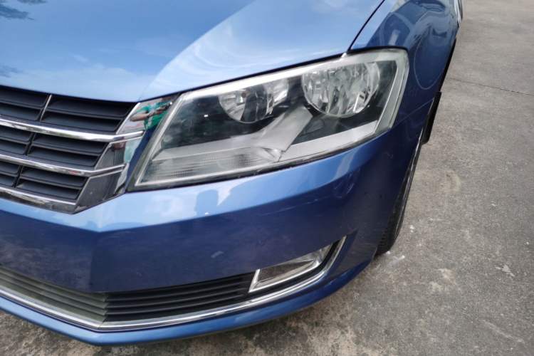 Used Volkswagen Lavida 2013 Restyled Classic 1.6L Automatic Comfort Edition Left Front Headlight