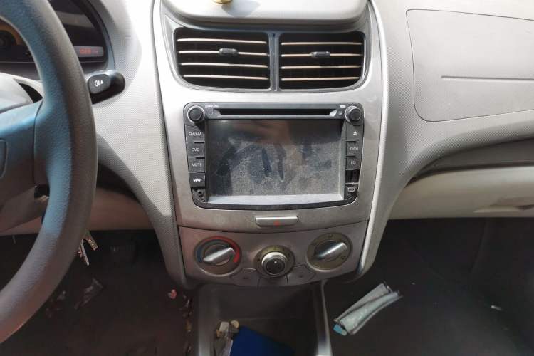 Used Chevrolet Sail 2010 Hatchback 1.2L Manual Warm Edition