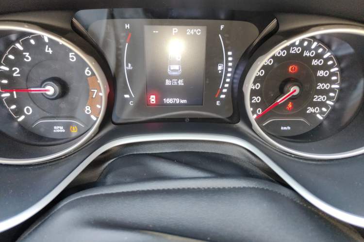 Used Jeep Compass 2017 200T Automatic Family Edition