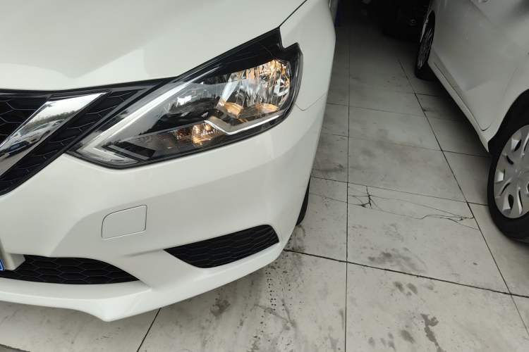 Used Nissan Sylphy 2022 Classic 1.6XE CVT Comfort Edition Left Front Headlight