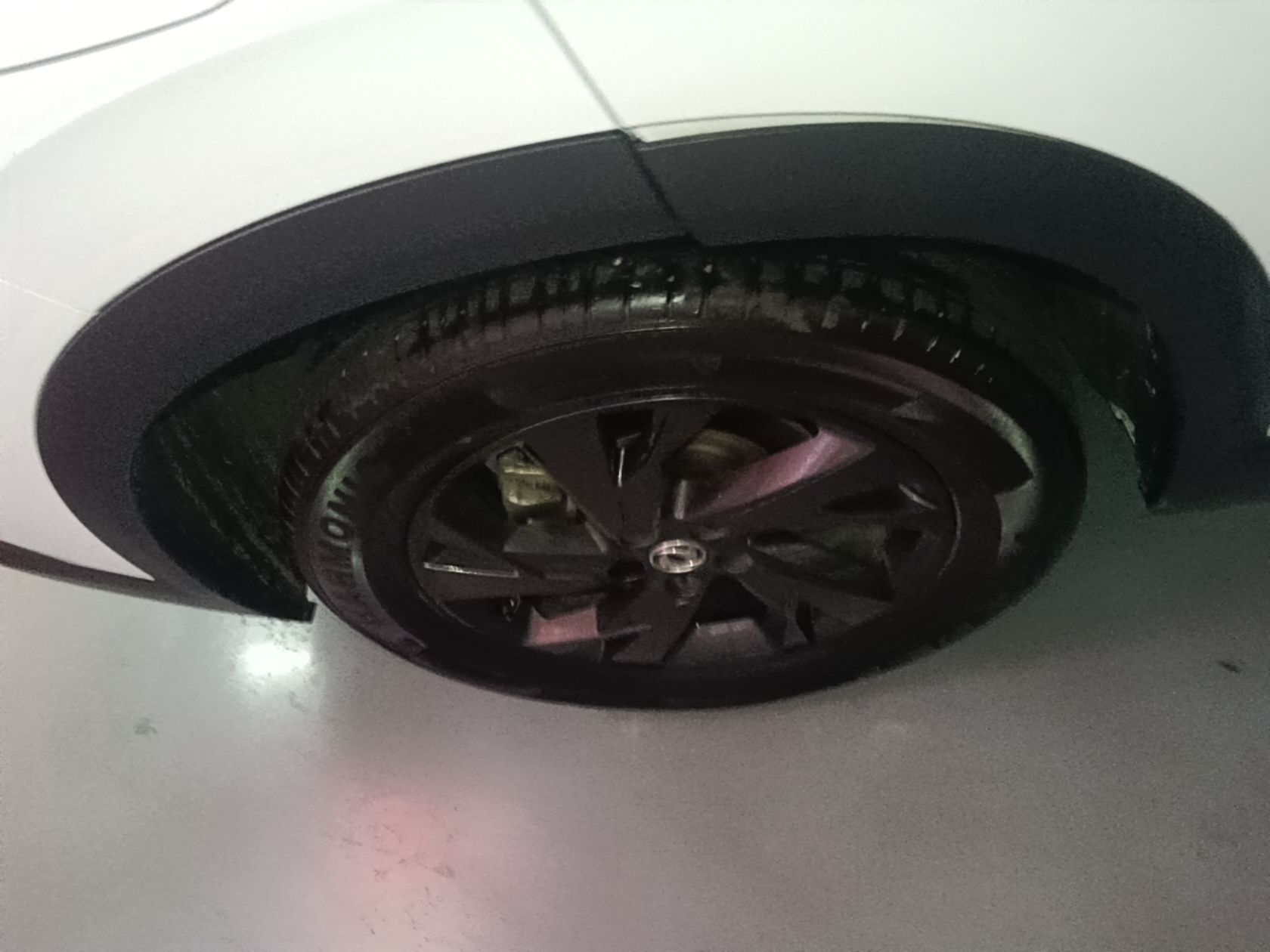 Dongfeng Aeolus SKY EV01 2024 530km PRO — снимка 11