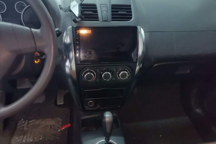 Used Suzuki SX4 2013 1.6L Automatic CoolRide Model