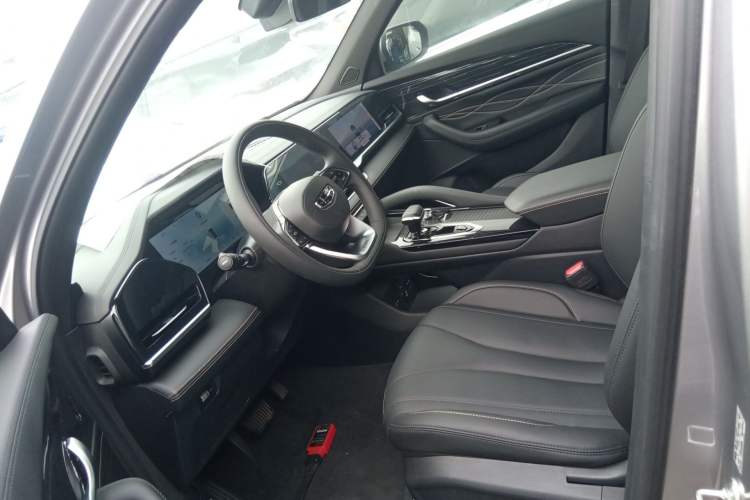 Used Geely Auto Monjaro L 2024 2.0TD DCT EVO Two-Wheel Drive Long-Range Version