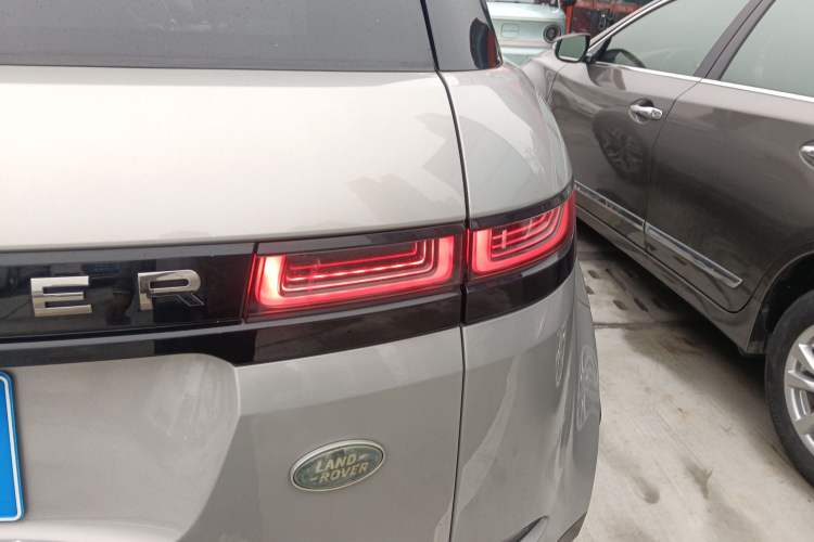 Used Land Rover Range Evoque 2021 Range Rover Velar L 249PS R-Dynamic First Edition Right Rear Taillight