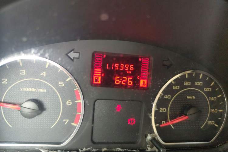 Used Wuling Rongguang 2014 1.5L S Standard Version