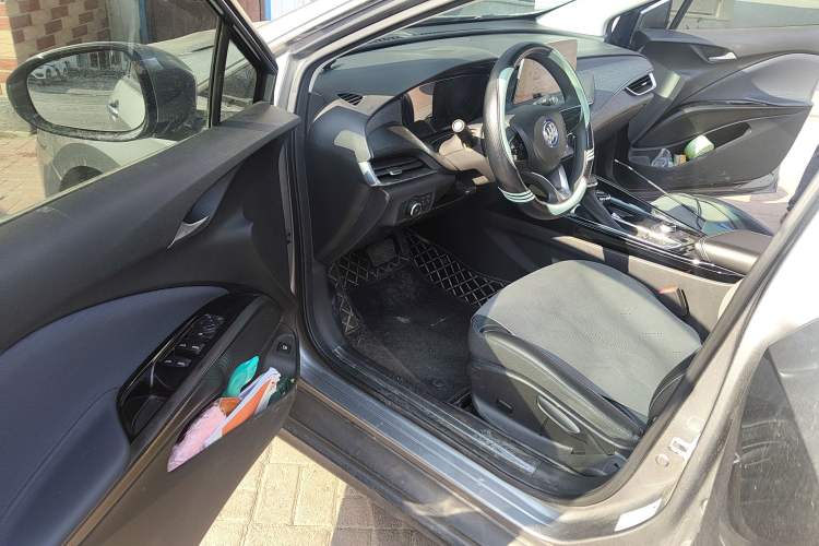 Used Buick Velite 6 2020 Plug-in Hybrid Connected Smart Edition
