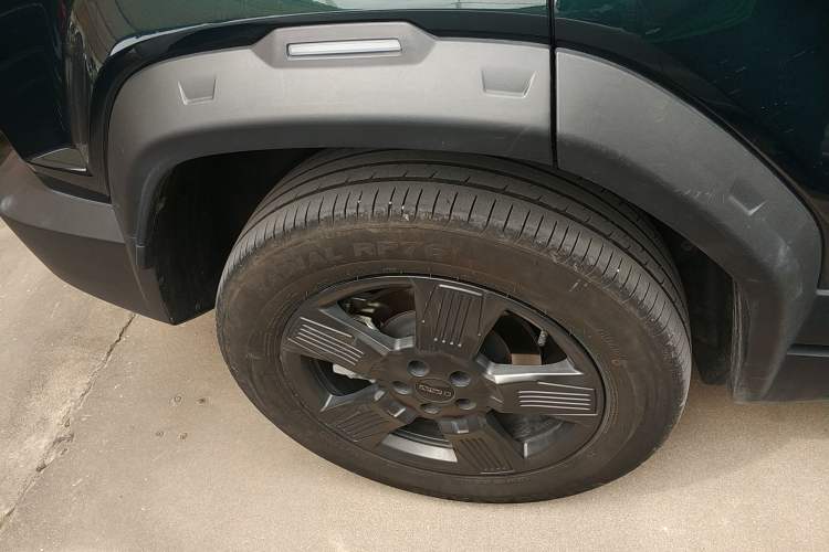 Used iCAR 03 2024 501km Two-Wheel Drive Long-Range Version Right Rear Wheel Hub