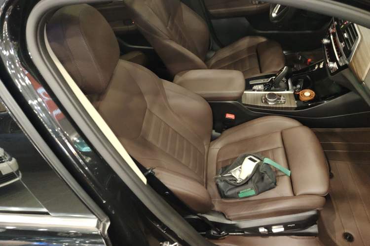 Used BMW X3 2018 xDrive28i Luxury Package China VI Emission Standard
