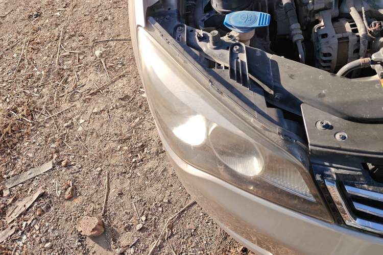 Used Roewe 350 2014 1.5L Manual Xunchi Edition