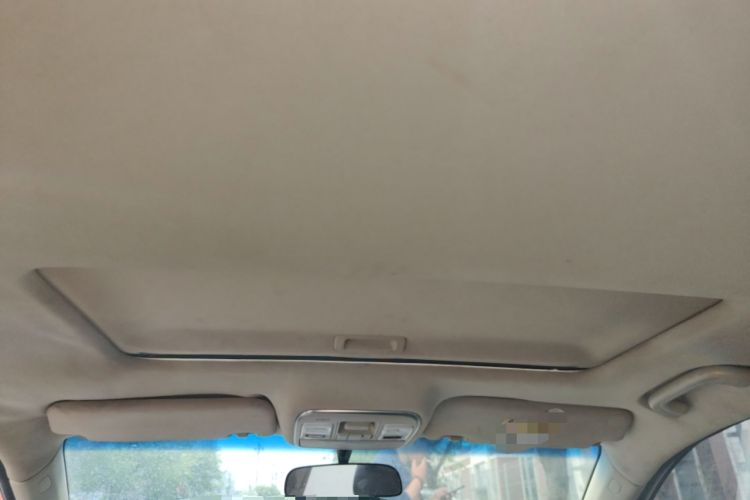 Used Geely Auto Emgrand GL 2017 1.3T Manual Elite Model Headliner