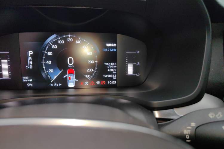 Used Volvo S60 2020 T4 Zhiyi Luxury Edition
