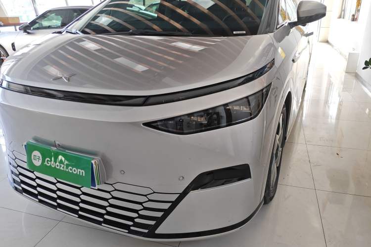 Used XPeng X9 2024 702 Ultra-Long Range Pro