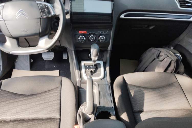 Used Citroen C4L 2015 1.2T Automatic Luxury Edition