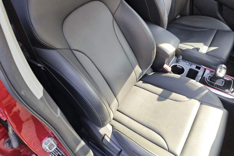 Used Haval H2 2018 Blue-Label 1.5T Dual-Clutch Two-Wheel-Drive Luxury Model