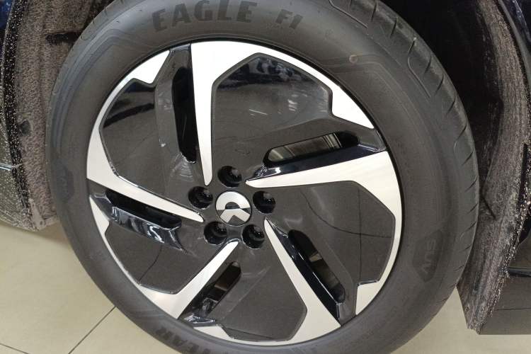 Used Nio ES6 2025 75 kWh Exterior 7