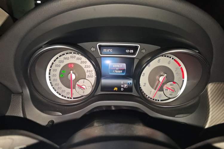 Used Mercedes-Benz GLA 2016 GLA 220 4MATIC Fashion Edition