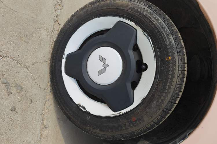 Used Wuling Hongguang MINIEV 2021 Macaron Premium Model – Lithium Iron Phosphate