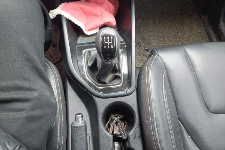 Used Dongfeng Fengon 580 2016 1.8L Manual Comfort Model