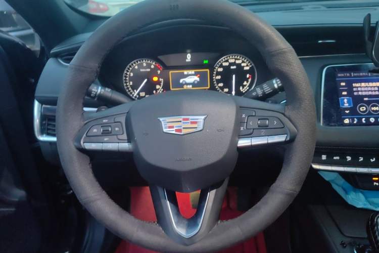 Used Cadillac XT4 2021 28T Two-Wheel Drive Tech Edition
