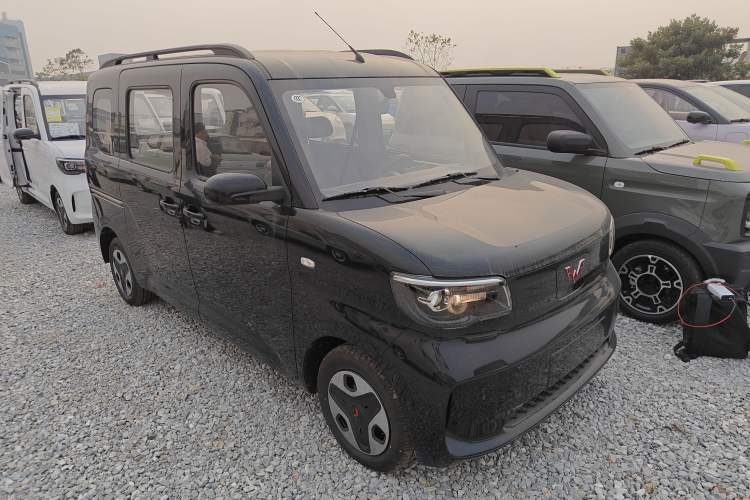 Used Wuling Zhiguang New Energy 2025 Comfort Model