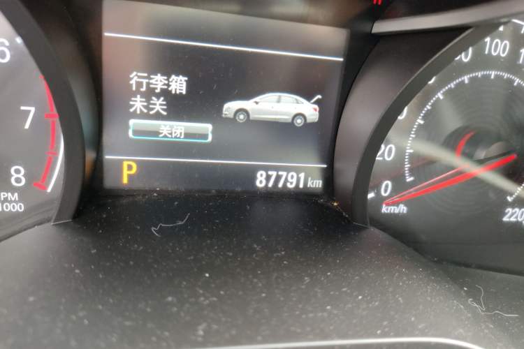 Used Chevrolet Monza 2019 Redline 320T Dual-Clutch Joyful Edition China VI Standard Odometer Close Up