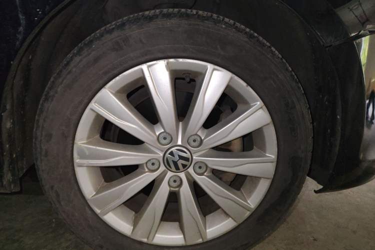 Used Volkswagen Sagitar 2014 1.4TSI Manual Luxury Model
