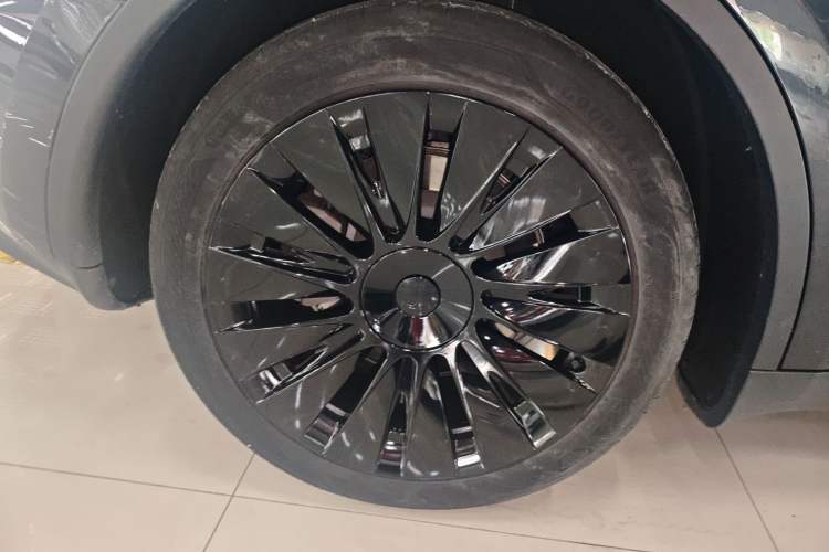 Used Tesla Model Y 2024 Rear-Wheel-Drive Version