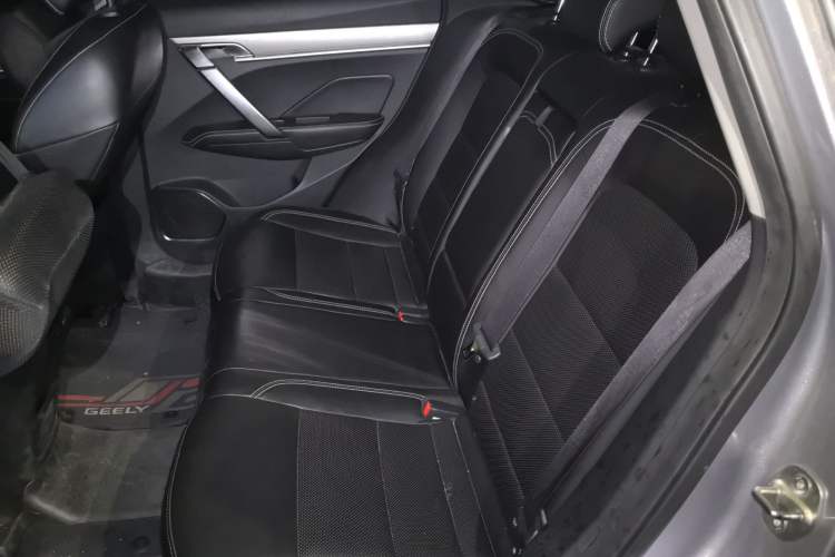 Used Geely Auto Coolray 2019 260T DCT Knight China VI Standard Left Rear Seat