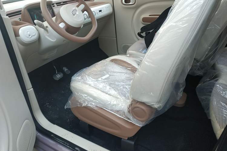 Used Bestune Pony 2026 Model 222km Cute Horse Plus Left Front Seat