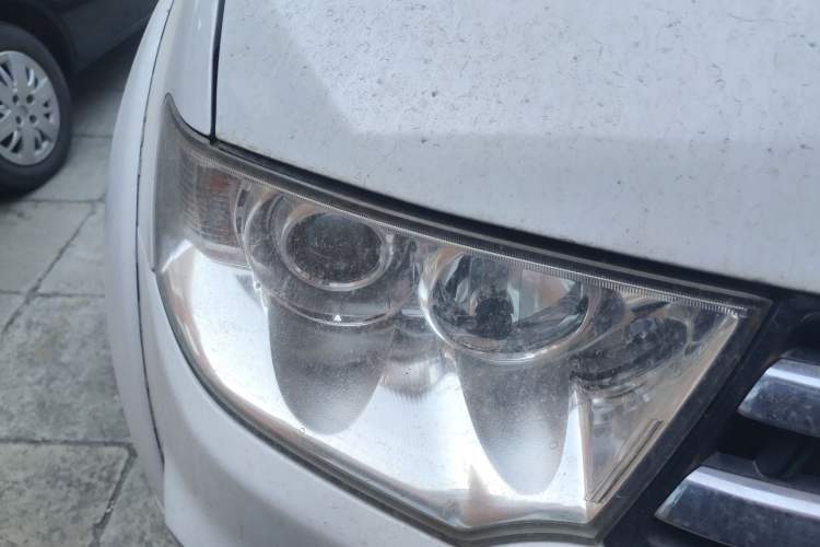 Used Mitsubishi Pajero Sport 2013 3.0L Automatic 4x4 Executive Edition