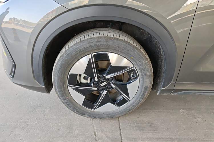 Used Geely Galaxy E5 2024 530 km Exploration+ Version
