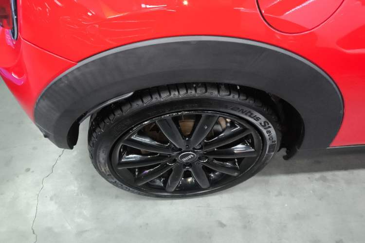 Used MINI 2019 1.5T COOPER Artist Right Rear Wheel Hub