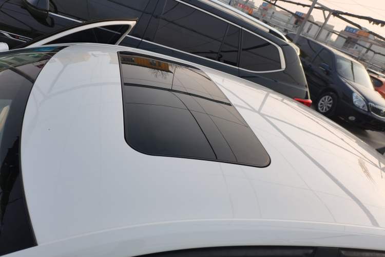 Used Volkswagen Jetta 2015 1.6L Manual Comfort Model
