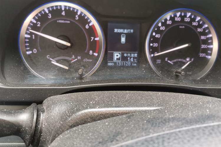 Used Toyota Highlander 2015 2.0T Four-Wheel Drive Luxury Navigation Version with 7 Seats
