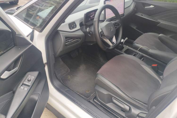 Used Volkswagen ID.3 2025 Smart Version Pure & Intelligent Enjoyment Edition