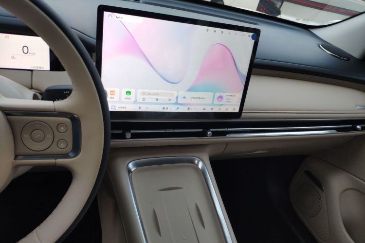 Used Wuling Bingo S 2025 Model 430km Deluxe Edition