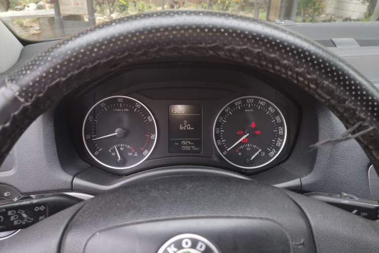 Used Skoda Octavia 2012 1.6L Manual Yijun Edition
