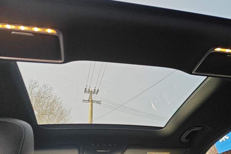 Used Mercedes-Benz GLC 2020 Facelift GLC 300 L 4MATIC Dynamic Edition