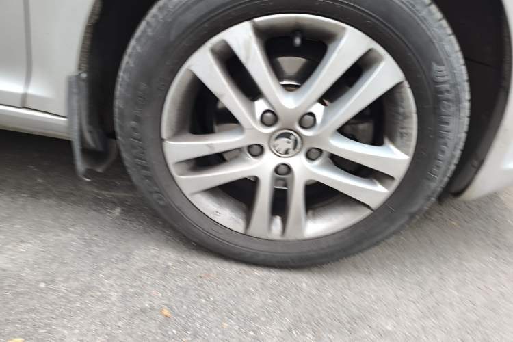 Used Skoda Octavia 2014 1.6L Automatic Yijun Edition
