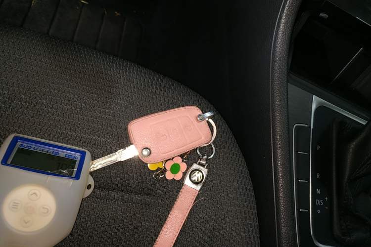 Used Volkswagen Golf 2016 230TSI Automatic Comfort Version Vehicle Key