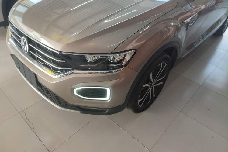Used Volkswagen T-ROC 2021 280TSI DSG Two-Wheel Drive Comfort Connect 30th Anniversary Edition
