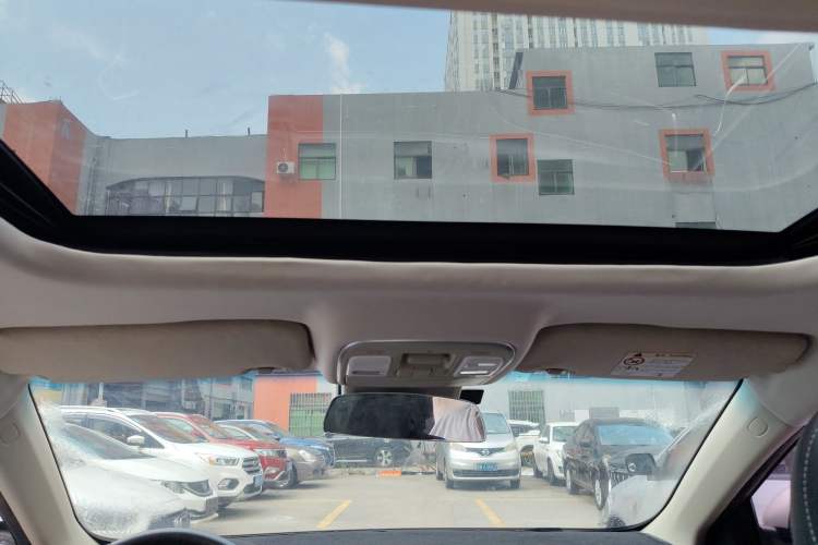 Used Geely Auto Emgrand GL 2017 1.8L Manual Elite Model
