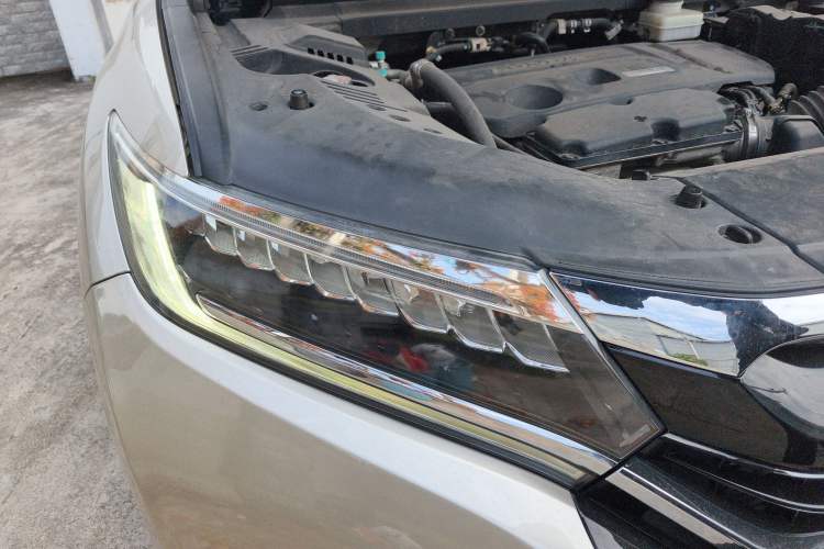 Used Honda UR-V 2017 370TURBO Four-Wheel Drive Prestige Edition China V Exterior 6