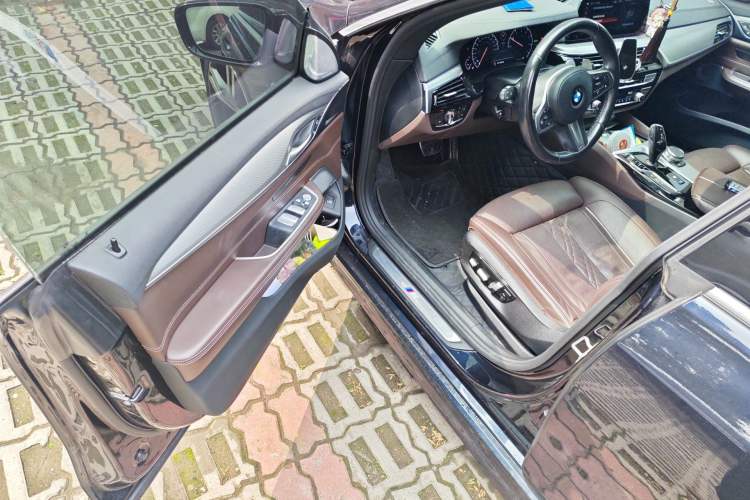 Used BMW 6 Series GT 2019 630i M Sport Touring Edition Driver Seat