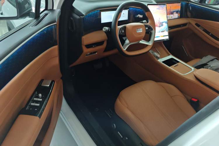 Used Geely Galaxy L7 2025 EM-i 115km Exploration+ Edition
