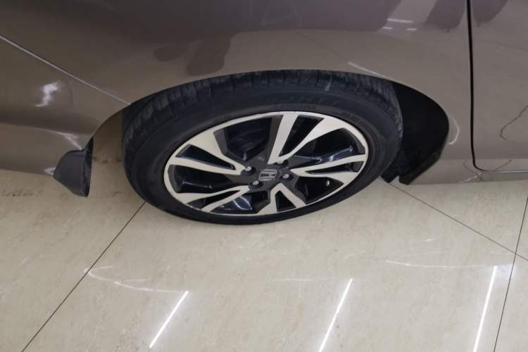 Used Honda Greiz 2016 1.5L CVT Luxury Edition
