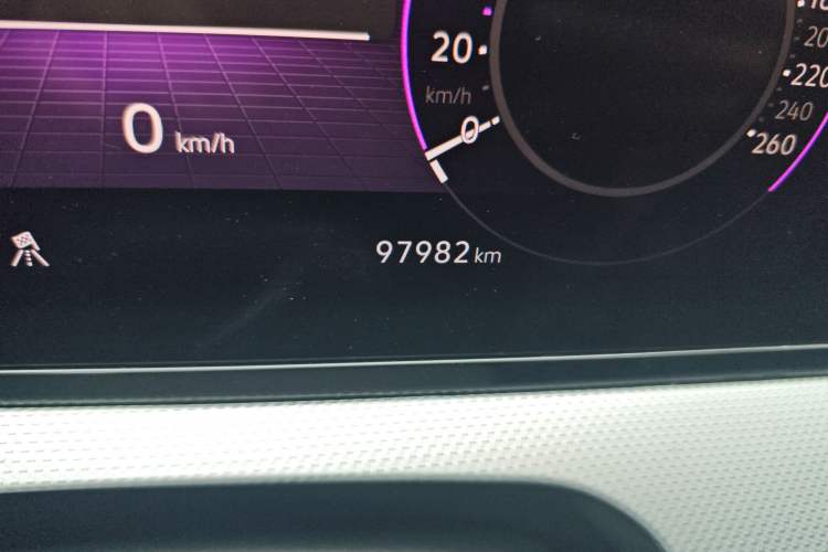 Used Volkswagen Lamando 2022 Lingdu L 280TSI DSG Ultra-Spicy Flagship Edition Odometer Close Up