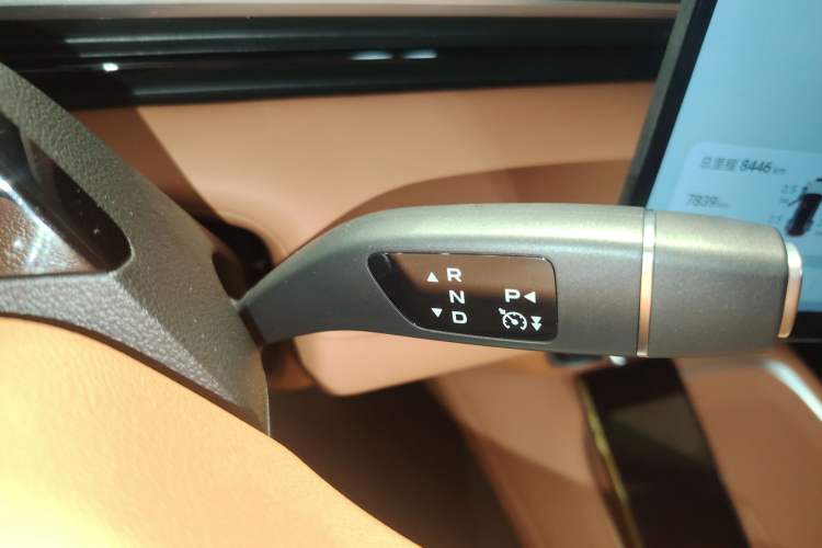 Used Deepal S07 2024 215Max Qiankun Intelligent Driving ADS SE Range-Extended Version
