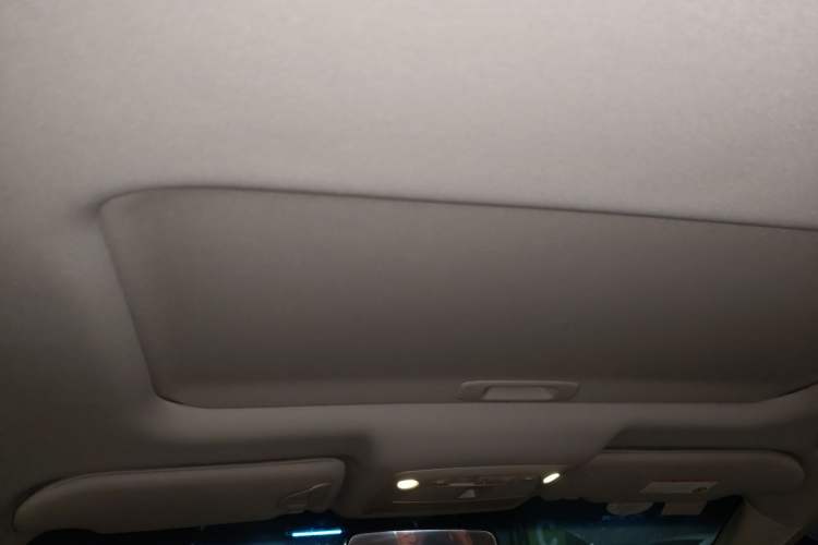 Used Nissan Teana 2013 2.0L XL Comfort Edition Headliner