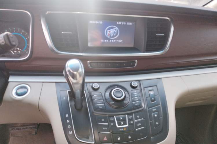 Used Buick GL8 2014 2.4L LT Luxury Business Executive Edition
